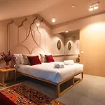 Sra Do Leite Next To Cathedral By Se Apartment