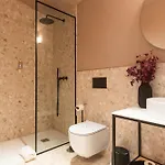 Sra Do Leite Next To Cathedral By Se